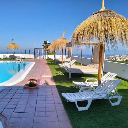 מלון Island Village Tenerife