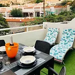 Island Village Tenerife Hotel *
