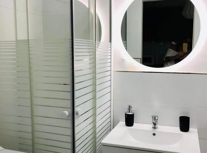 Island Village Tenerife Szálloda *